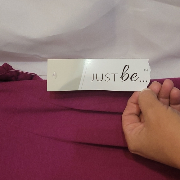 Just Be! Women's Burgundy Tank top Size 2x New with Tags - Picture 3 of 9